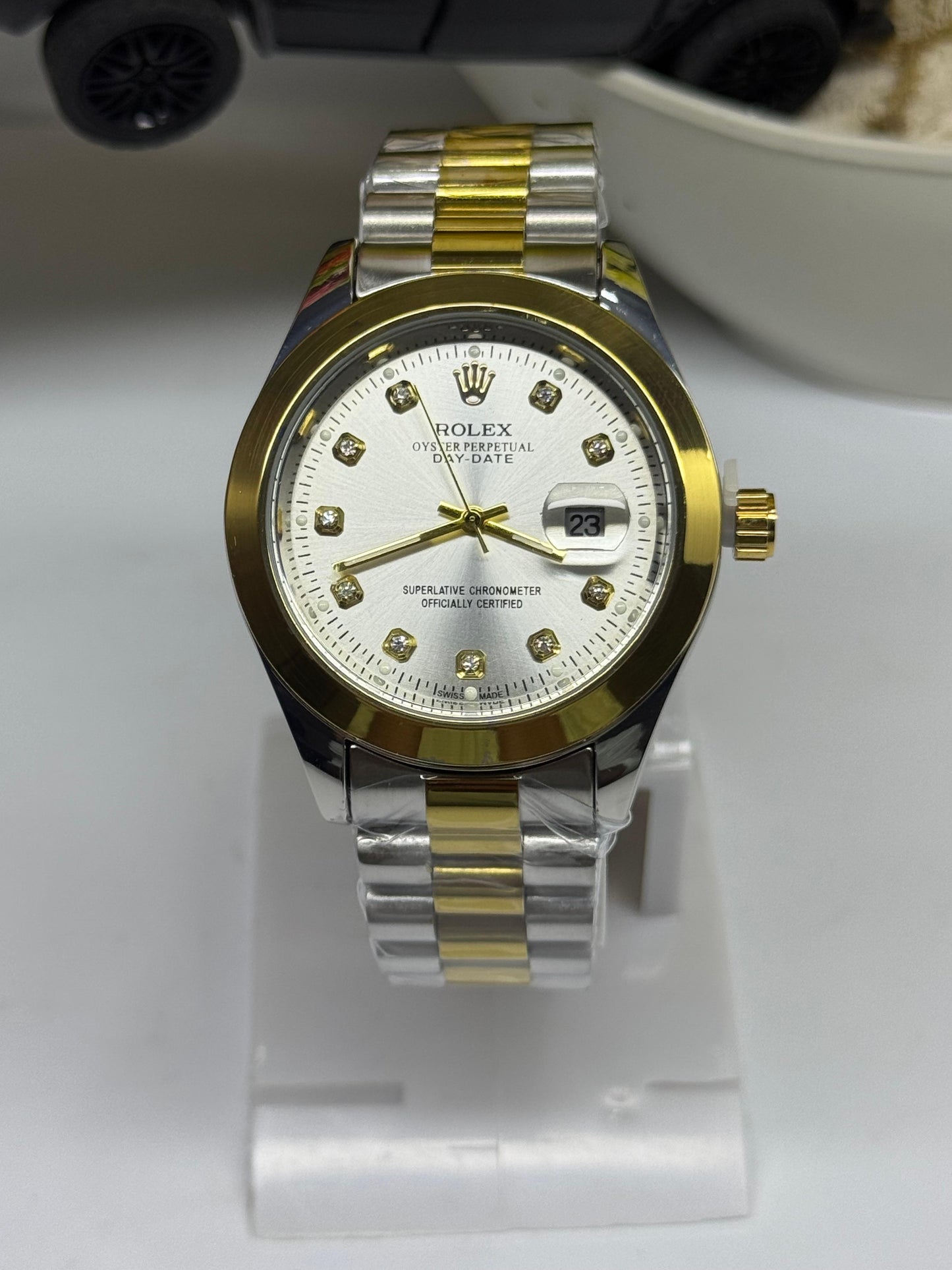 Rolex Oyster Perpetual White with diamond