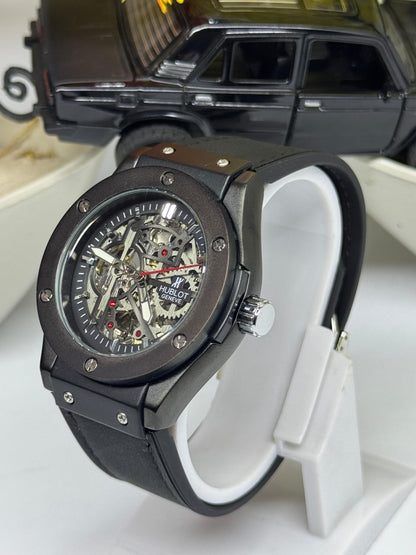 Hublot  AUTOMATIC WATCH Black Case / Black Strap)